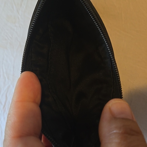 Vintage Coach Black and Cream Signature Wristlet - Picture 3 of 4